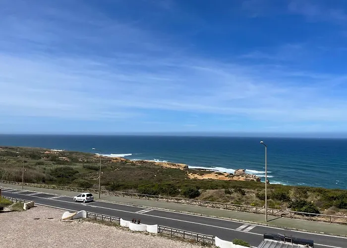 דירה Cozy With Sea View