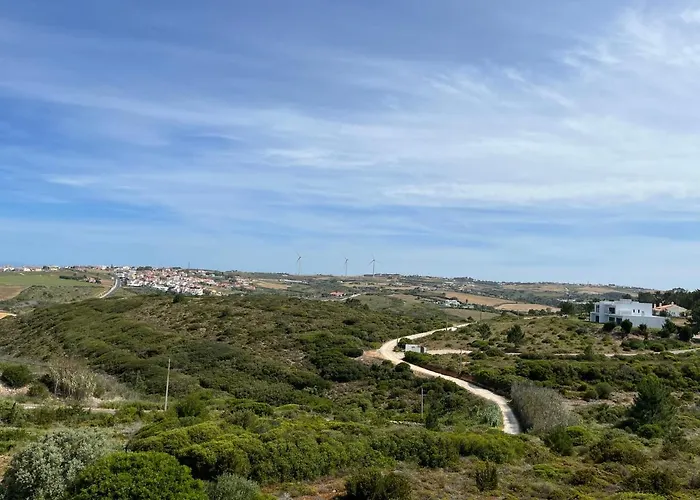 Cozy With Sea View דירה